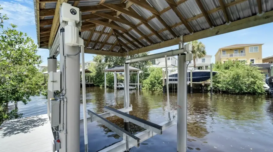 519 TREVISO DRIVE, Apollo Beach, Florida, 33572, United States, 6 Bedrooms Bedrooms, 10 Rooms Rooms,4 BathroomsBathrooms,Waterfront,For Sale,TREVISO DRIVE,1894611